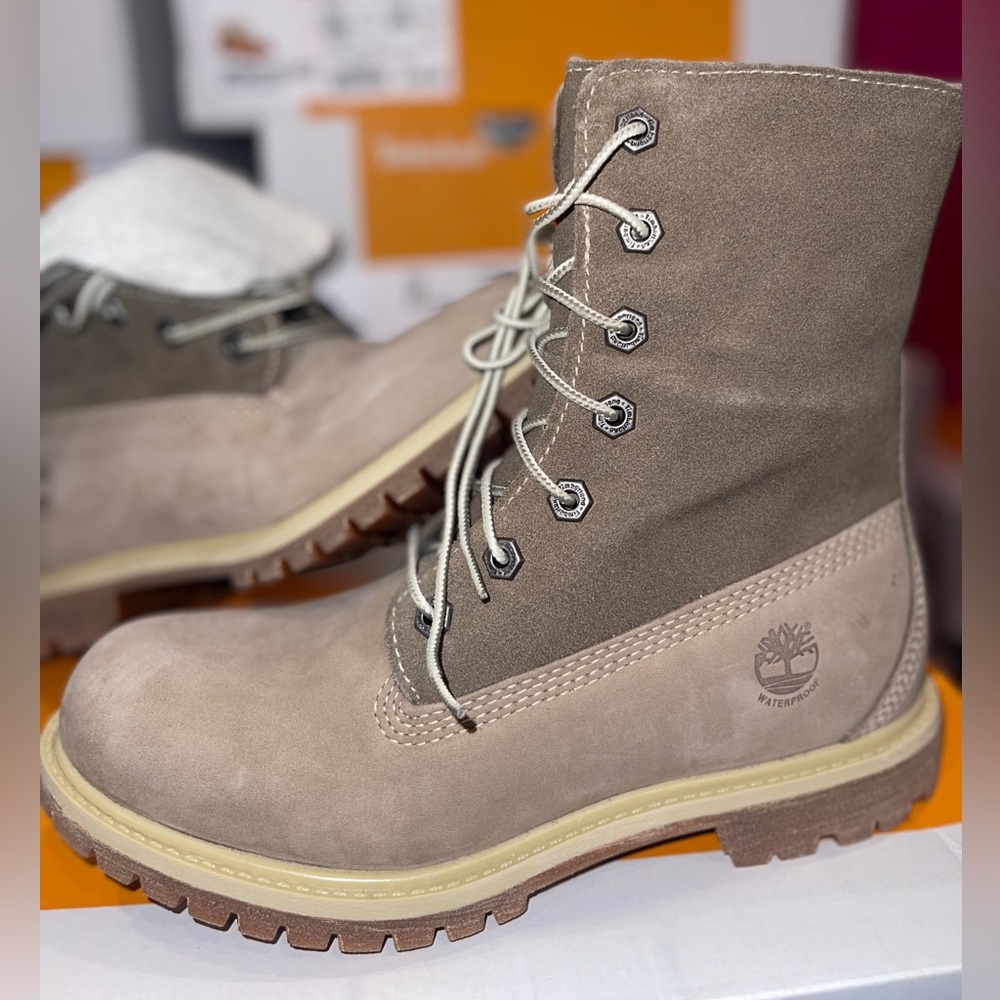 Timberland Authentic Nubuck Boots - Picture 2 of 7
